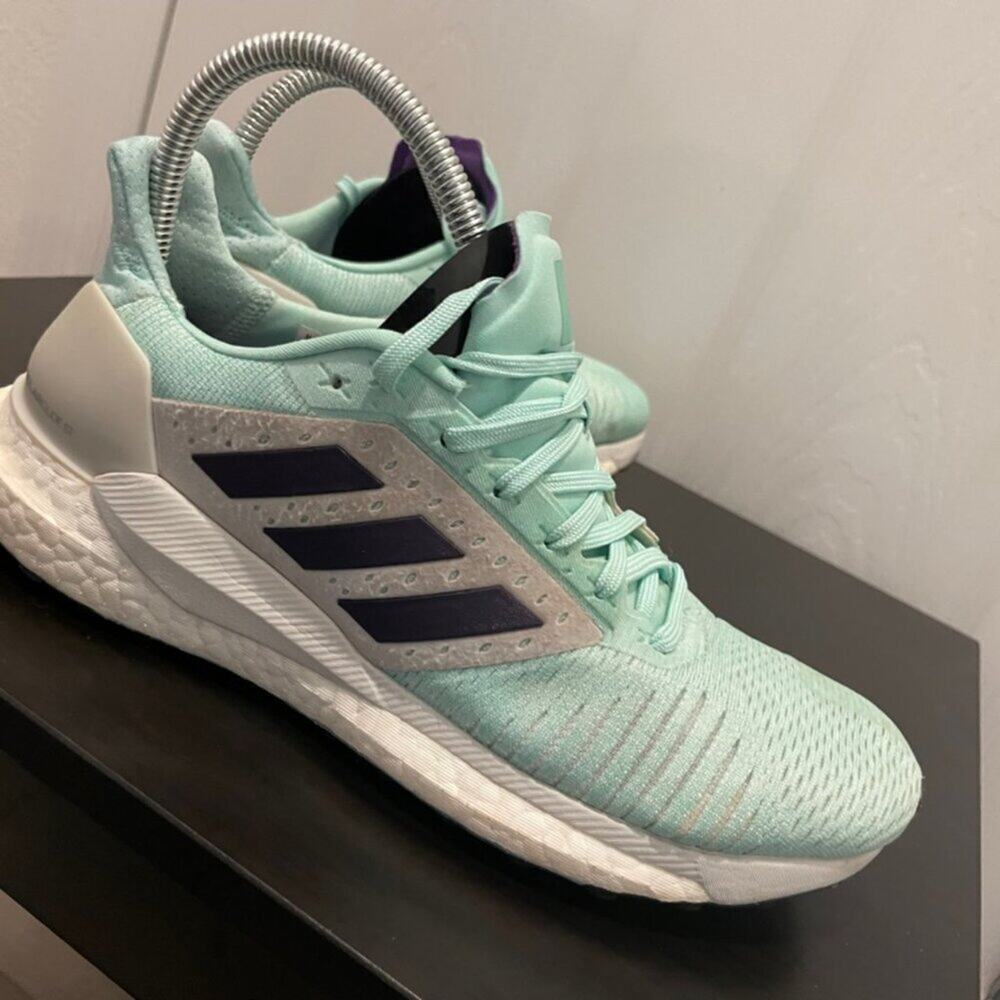 ADIDAS BOOST RUNNING SNEAKERS SZ 8.5 SOLAR LITE GREEN MINT ATHLETIC VERSATILE - Picture 12 of 16
